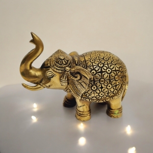 Aakrati Brass Small Elephant Statue for Home| Decorative Items| Collectable Figurine| Brass Elephant (Yellow,4.2 inch)