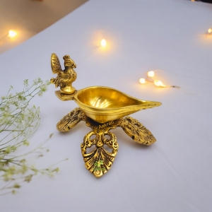  Brass Handcrafted Bird Shape Diya| Brass Oil Lamp| Puja Items| Temple Decor (Yellow, 4inch )