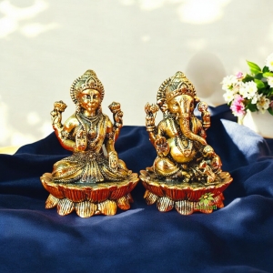 Laxmi Ganesha Pair for Home Temple decoration 