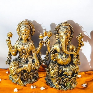 Brass Lakshmi Ganesh Pair| Divine Sculptures for Wealth and Harmony| Made By Aakrati 