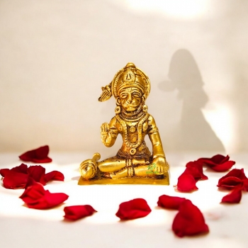 Aakrati Brass Hanuman Idol | Divine Handcrafted Hanuman Idol for Indian Homes ( Yellow, 3.4 inch)