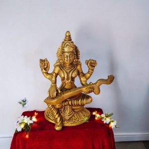 Brass Saraswati Murti |  Beautiful Home Decor for Knowledge and Prosperity |  Brass Sarawati Figurine ( Yellow, 6 inch)