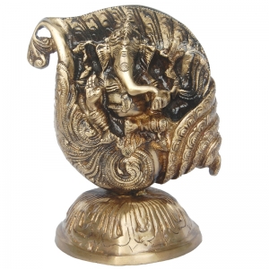 Brass Lord Ganesha Idol | Spiritual Decor for Blessings and Protection | Brass Ganesha Murti ( Yellow, 7.5 inch)