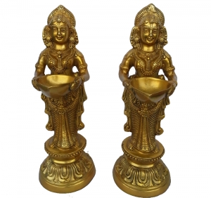 Brass Lakshmi Oil Lamp | Traditional Beauty for Blessings and Good Fortune | Brass Religious Oil Lamp ( Yellow, 16 inch)
