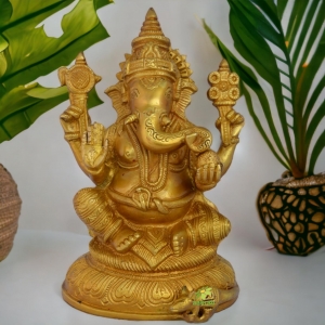 Aakrati Lord Ganesha Brass Blessing Religious Statue for Prosperity Yellow