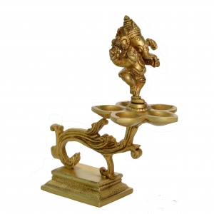 Gnesha Oil Lamp made of Brass Decorative Table Decor