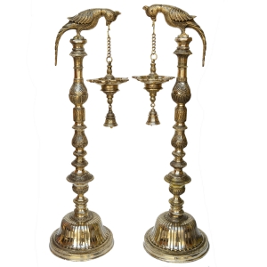 Parrot figure brass made hand carved home/pooja gahr decor oil Lamps Pair 