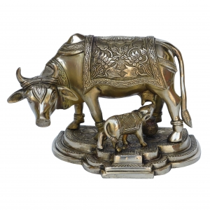 Brass Made Nandi/cow with calf hand carved decorative statue