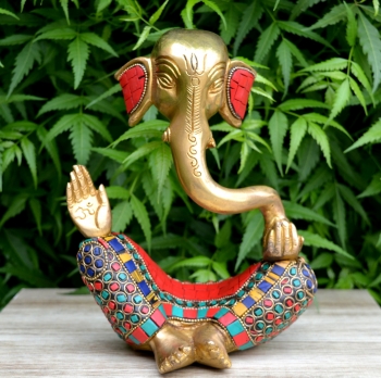 Ganesh with Decorative Work - Brass Modern Decorative Style God Ganpati Idol - Unique Gift and Home Decor showpiece